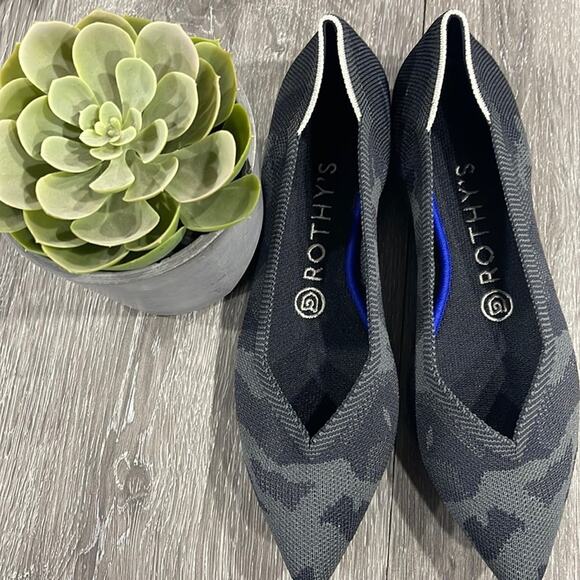 Rothys retired camouflage gray size 7 pointed f… - Picture 2 of 12